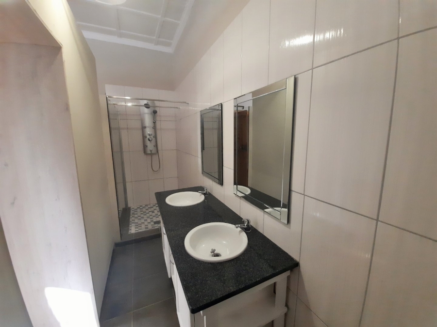 To Let 3 Bedroom Property for Rent in Eureka Free State